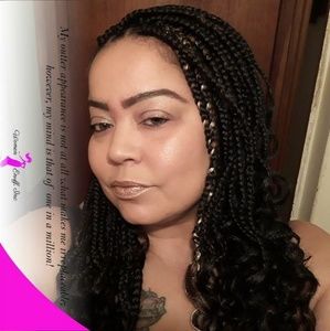 Meet your Posher, Nicole